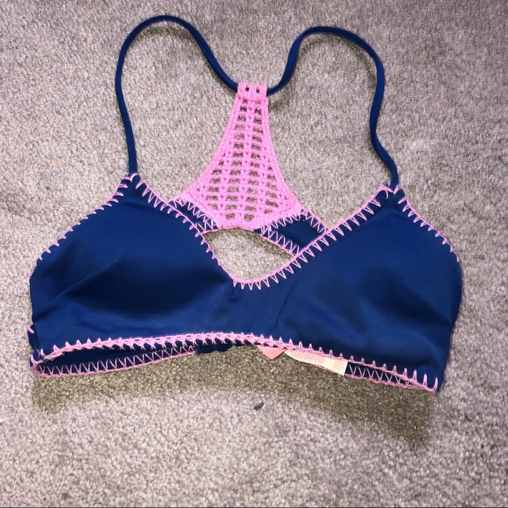 Victoria’s Secret Bikini Top
